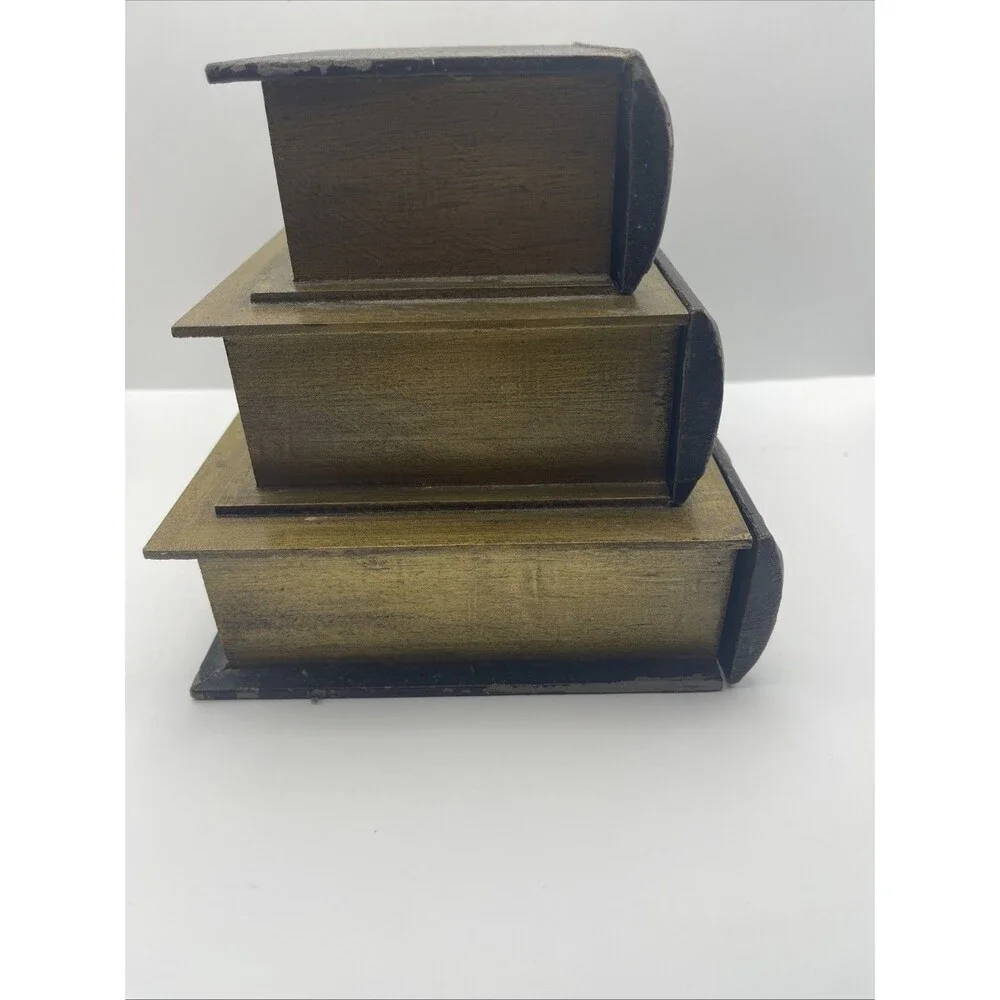 Broyhill Set of 3 Decorative Faux Book Boxes King Henry VIII Egmont